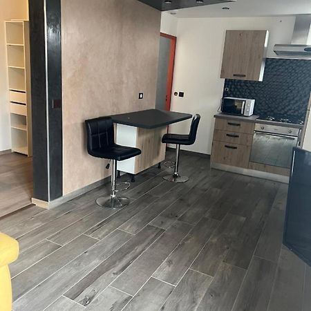 Residence Bord De Loire Euro 6 Decize Exteriör bild